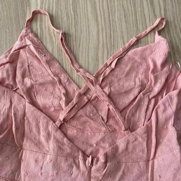 🆕Amaryllis Breeze Swiss Dot Tiered Ruffle Romper🆕 - Picture 8 of 12